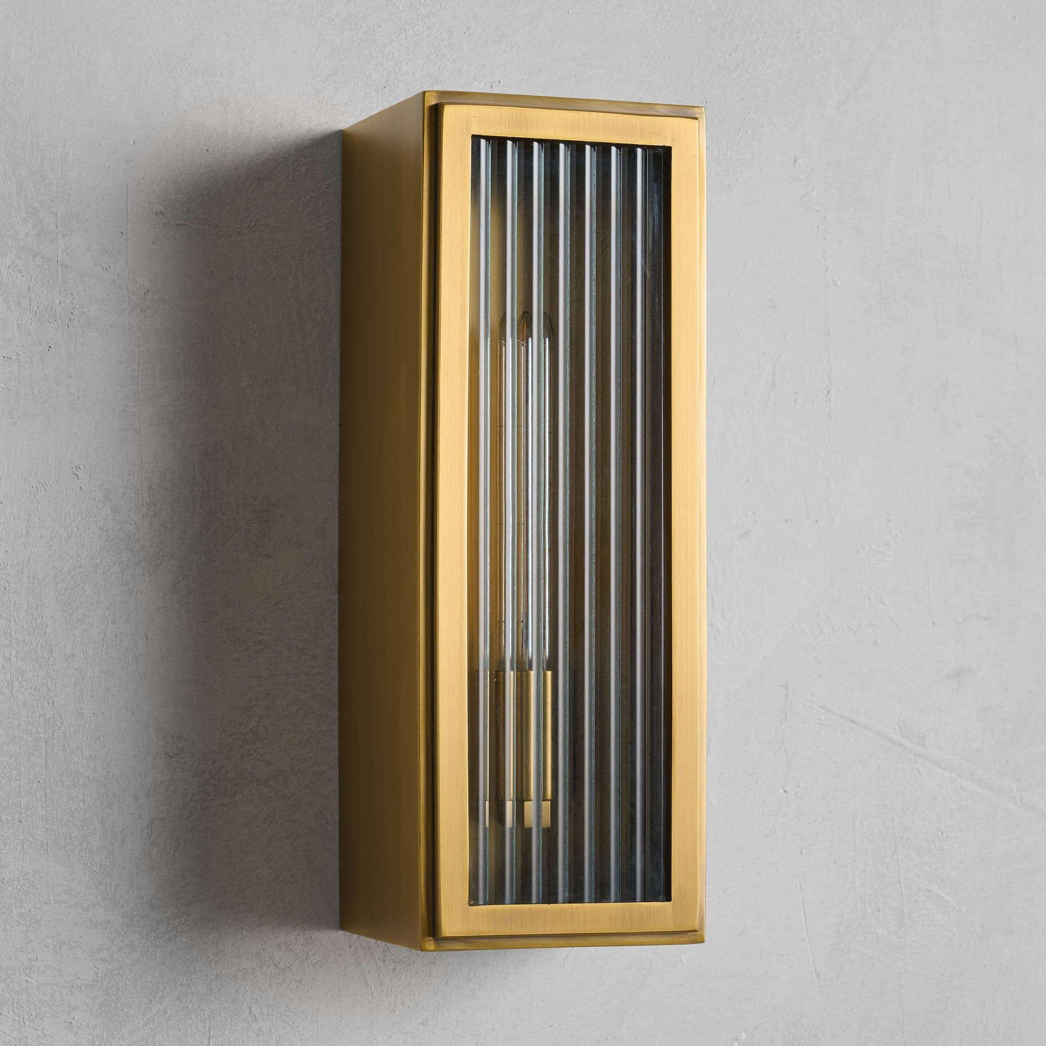 Aventure 14" Outdoor Wall Sconce