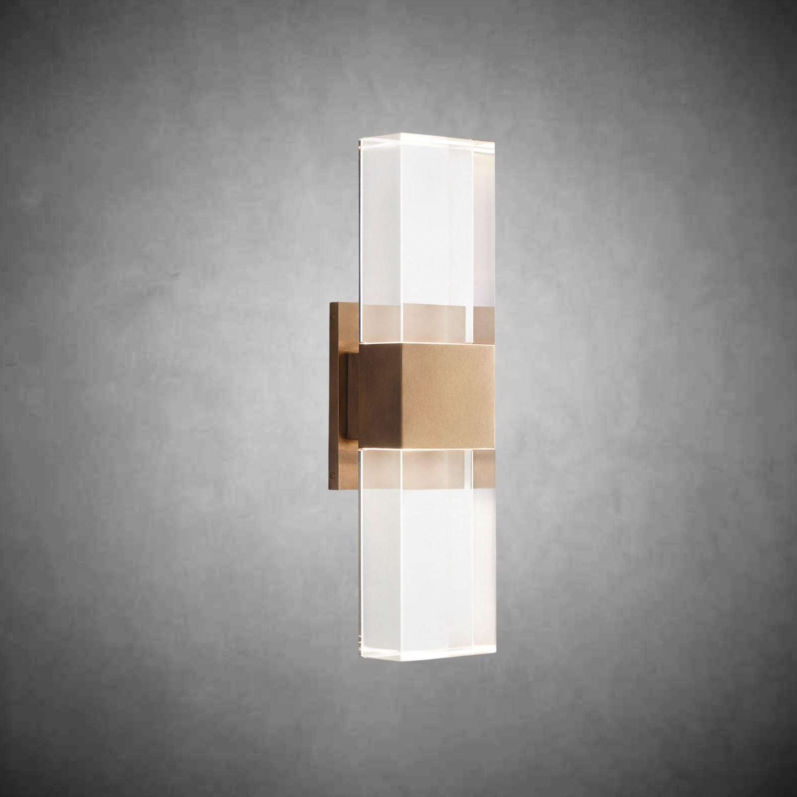 Serra Linear Sconce