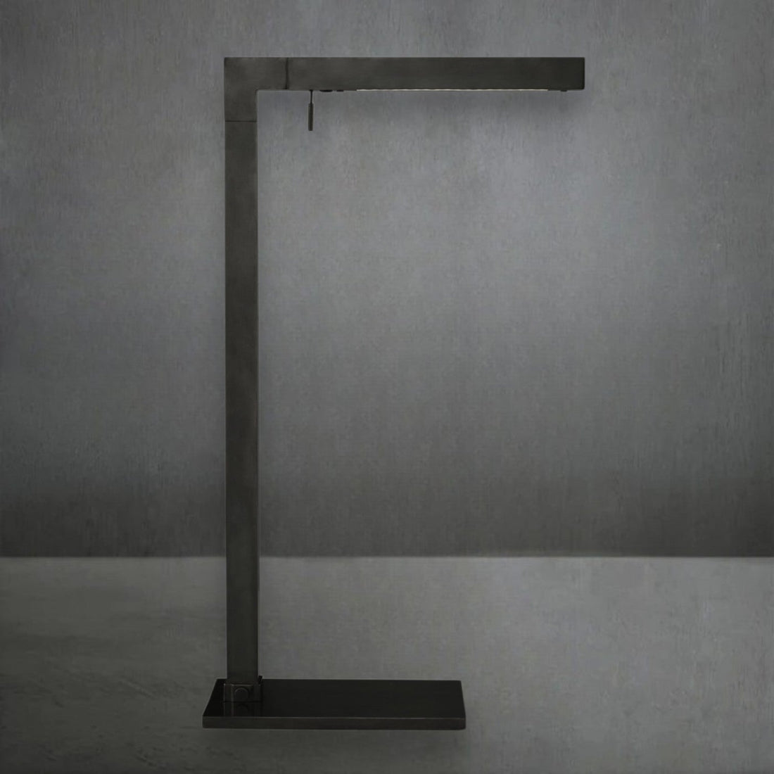 Cannelo Task Floor Lamp