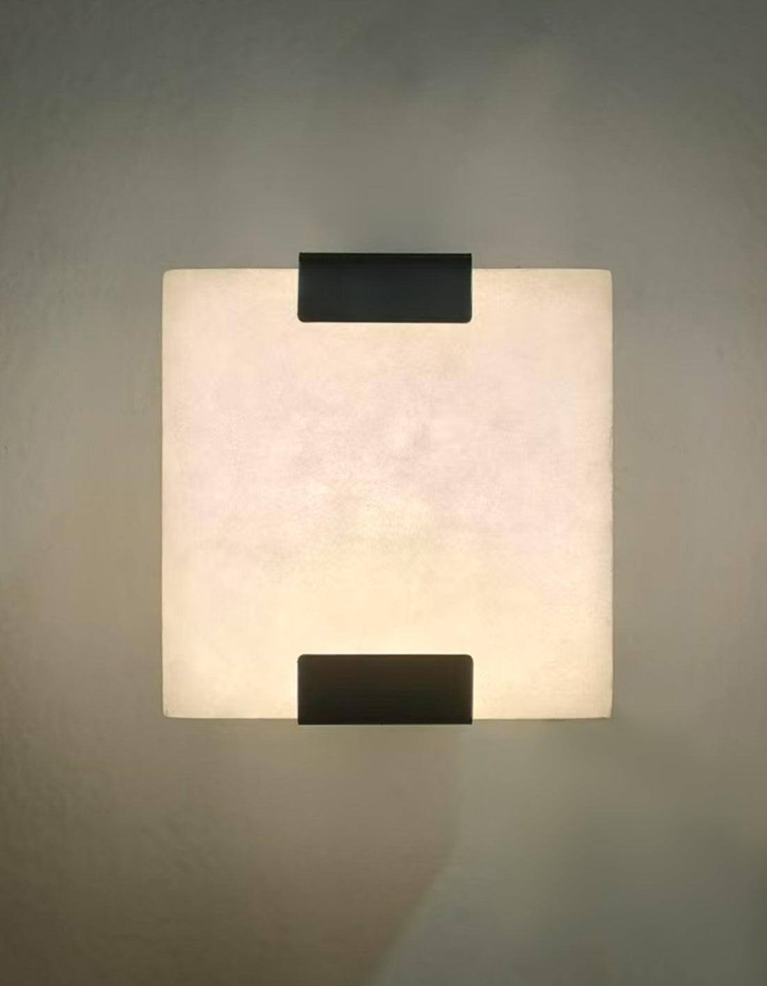 Covete Tall Clip Solitaire Flushmount