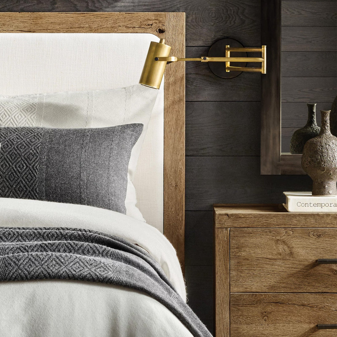 Champeaunt Swing-Arm Sconce