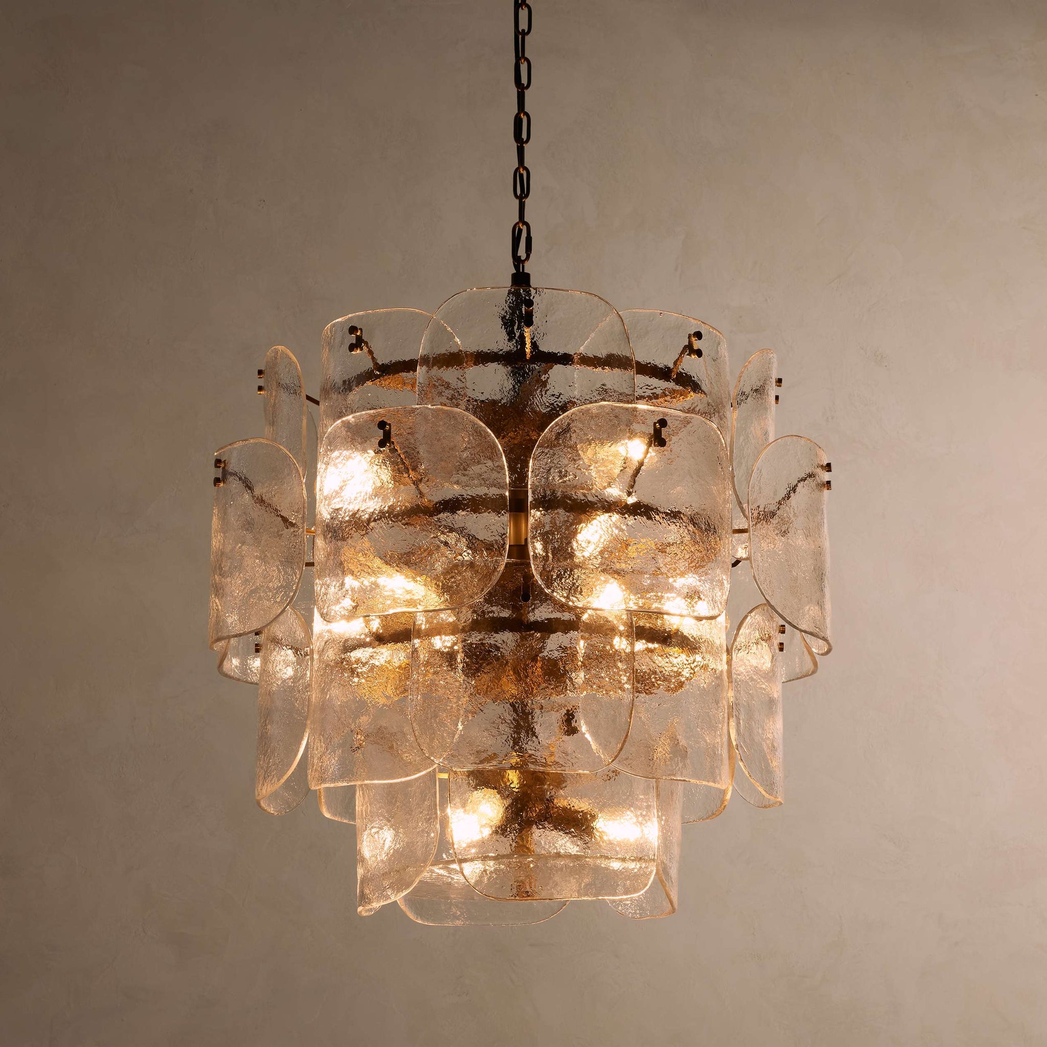 Plaire Round Chandelier