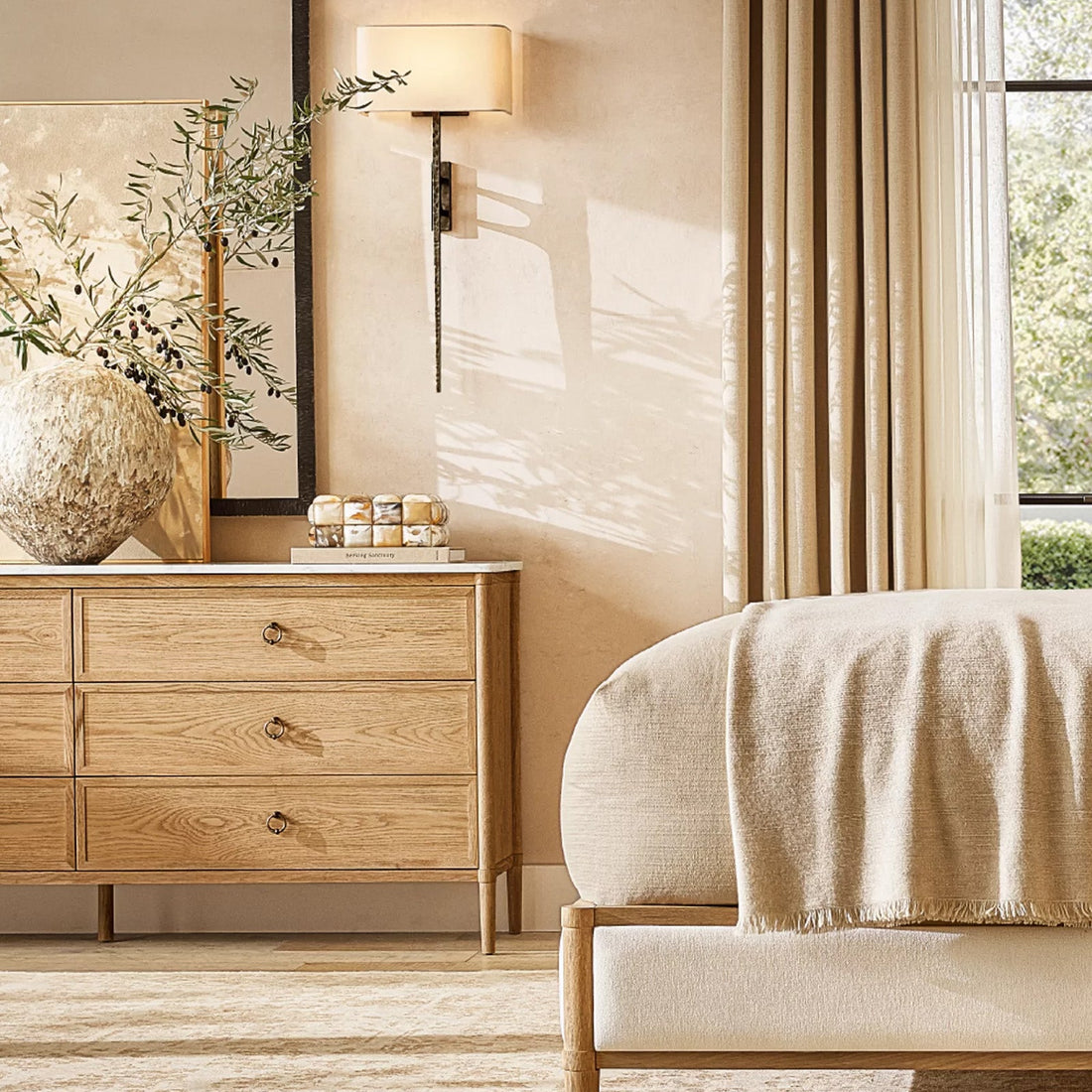 Wrighty Grand Sconce